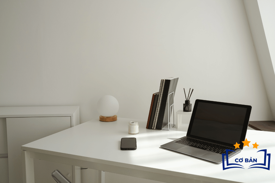 KISS & Chủ Nghĩa Tối Giản: Sức Mạnh Của Sự Đơn Giản Trong Thiết Kế